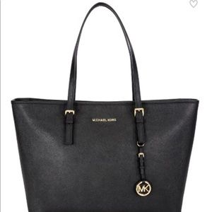 Michael Kors Jet Set Purse